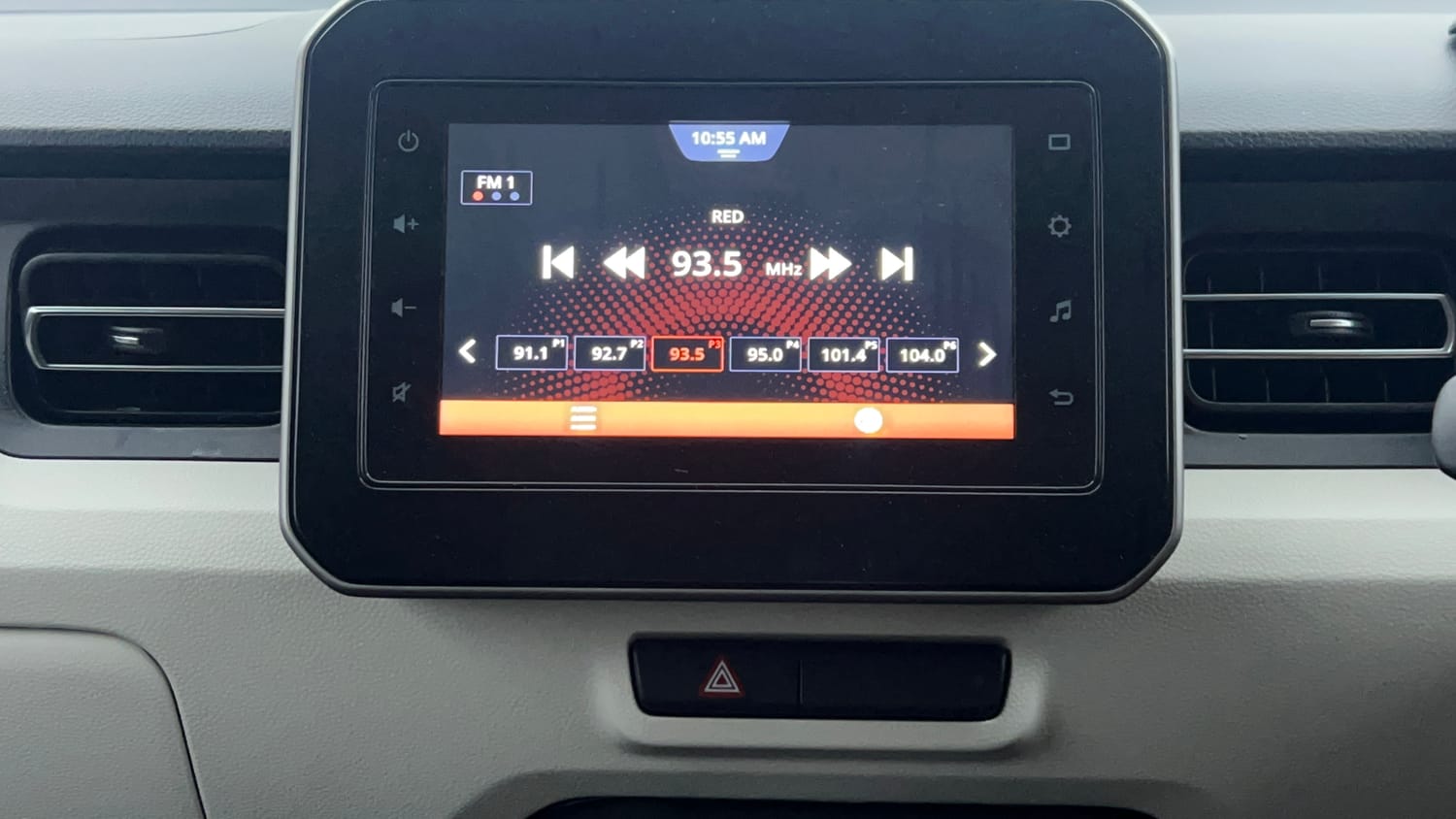 Used 2022 Maruti Suzuki Ignis Zeta 1.2 AMT Petrol Automatic top_features Touch screen infotainment system