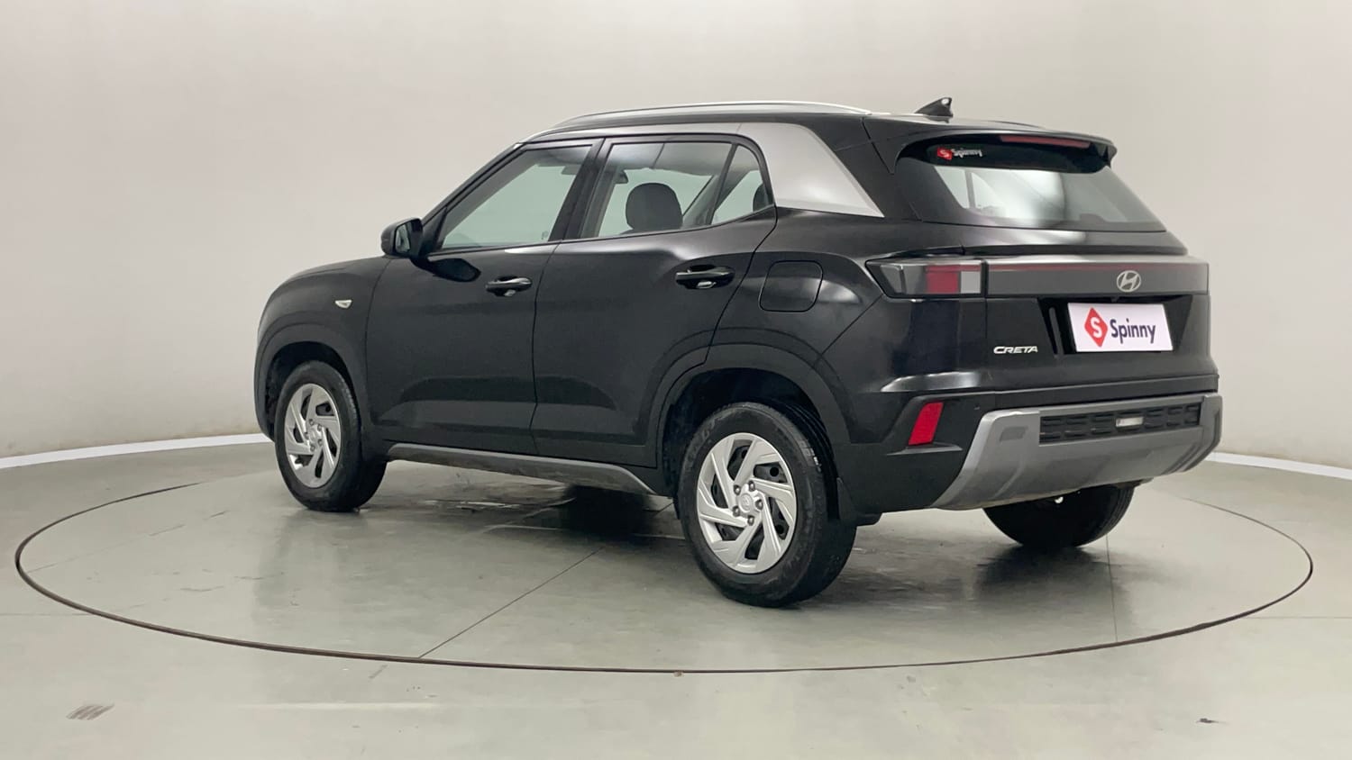 Used 2024 Hyundai Creta 1.5 MPi Petrol MT EX Petrol Manual exterior LEFT REAR CORNER VIEW