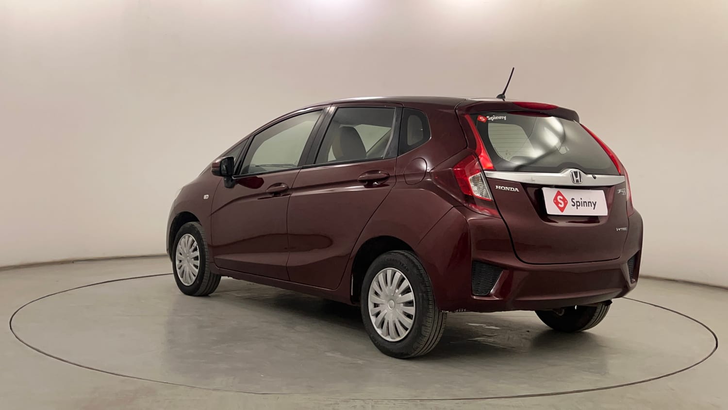 Used 2015 Honda Jazz SV Petrol Petrol Manual exterior LEFT REAR CORNER VIEW