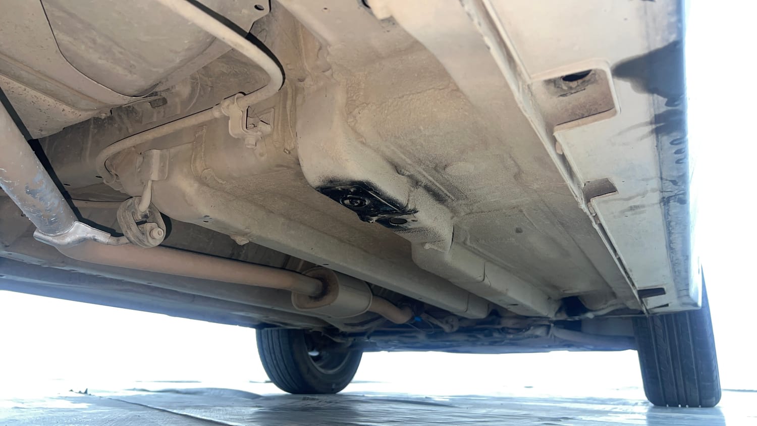 Used 2018 Hyundai Creta SX Plus 1.6 AT Petrol Petrol Automatic extra REAR RIGHT UNDERBODY VIEW