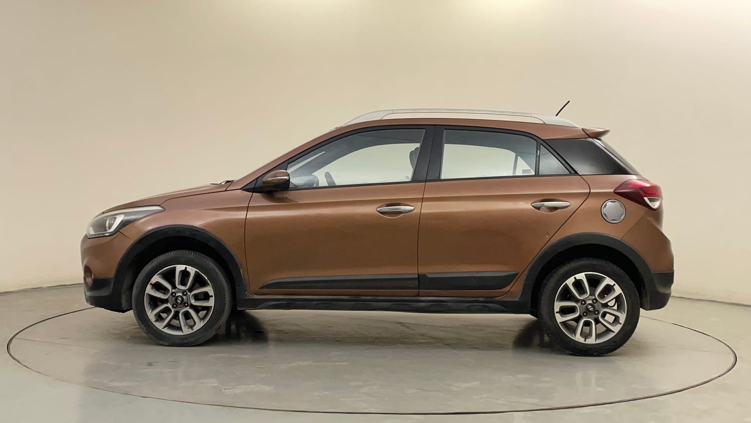 Used 2016 Hyundai i20 Active 1.2 SX Petrol Manual exterior LEFT SIDE VIEW