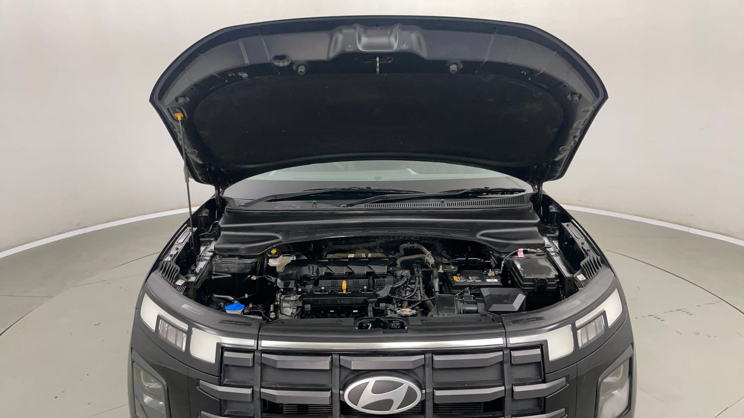 Used 2024 Hyundai Creta 1.5 MPi Petrol MT EX Petrol Manual engine ENGINE & BONNET OPEN FRONT VIEW