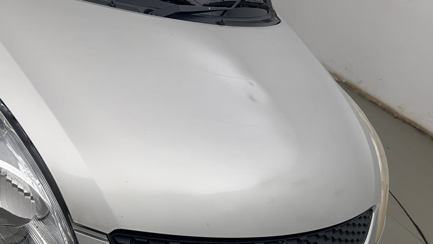 Used 2013 Maruti Suzuki Swift VXi Petrol Manual dents MINOR DENT