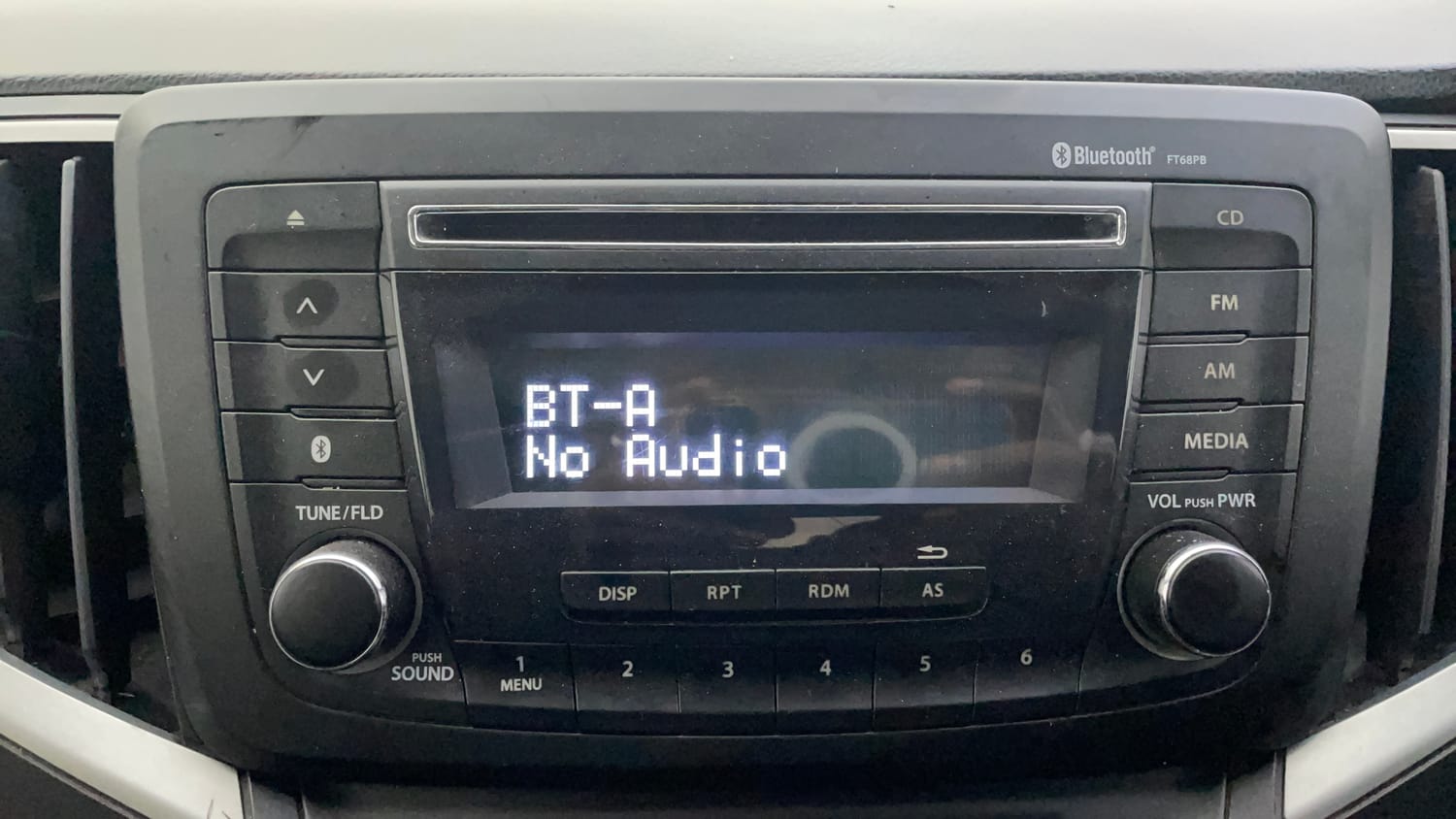 Used 2018 Maruti Suzuki Baleno Delta 1.2 Petrol Manual top_features Integrated (in-dash) music system