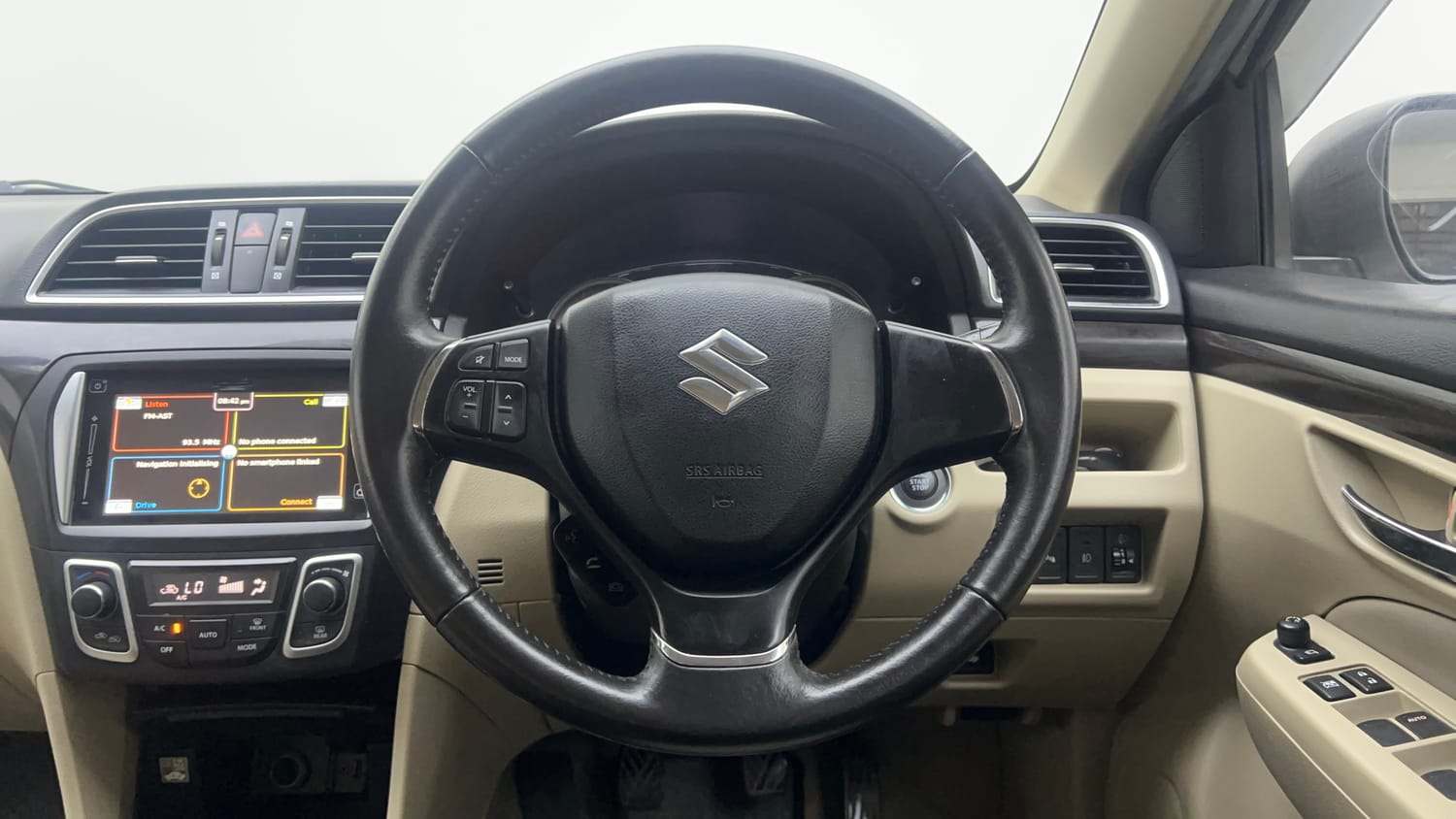 Used 2015 Maruti Suzuki Ciaz ZXI+ Petrol Manual interior STEERING VIEW