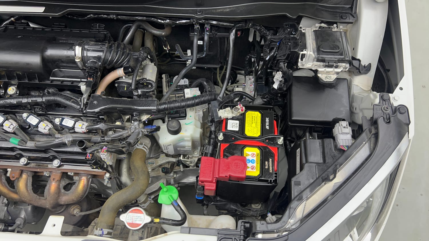 Used 2025 Maruti Suzuki Ignis Alpha 1.2 AMT Petrol Automatic engine ENGINE LEFT SIDE VIEW