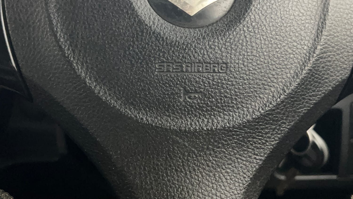 Used 2018 Maruti Suzuki Wagon R 1.0 VXI AMT (O) Petrol Automatic top_features Airbags