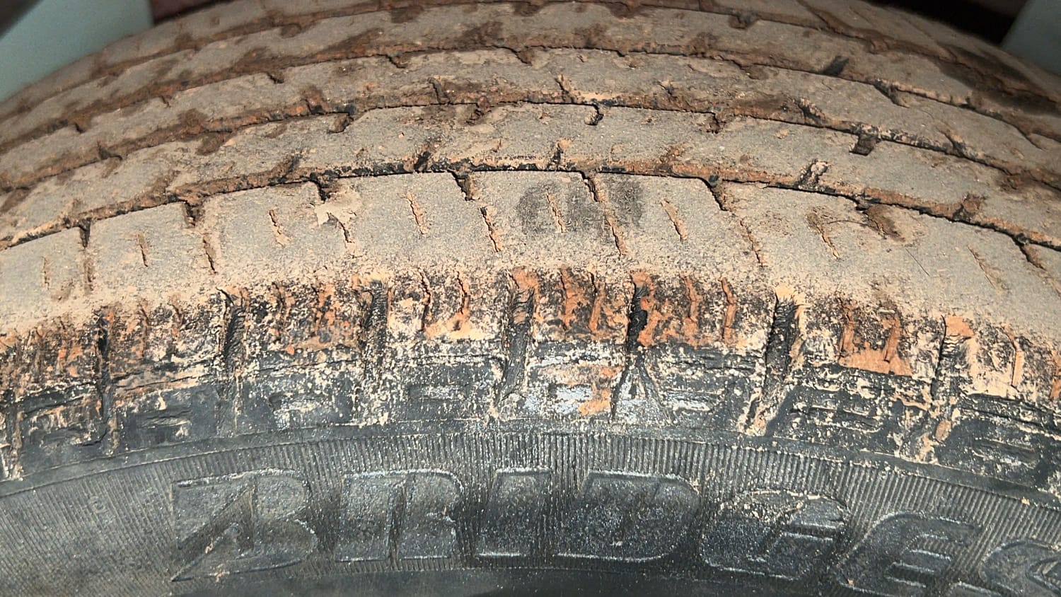 Used 2017 Maruti Suzuki Alto K10 VXi Petrol Manual tyres RIGHT REAR TYRE TREAD VIEW