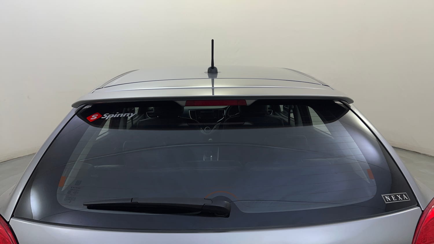 Used 2019 Maruti Suzuki Baleno Delta 1.2 Petrol Manual exterior BACK WINDSHIELD VIEW