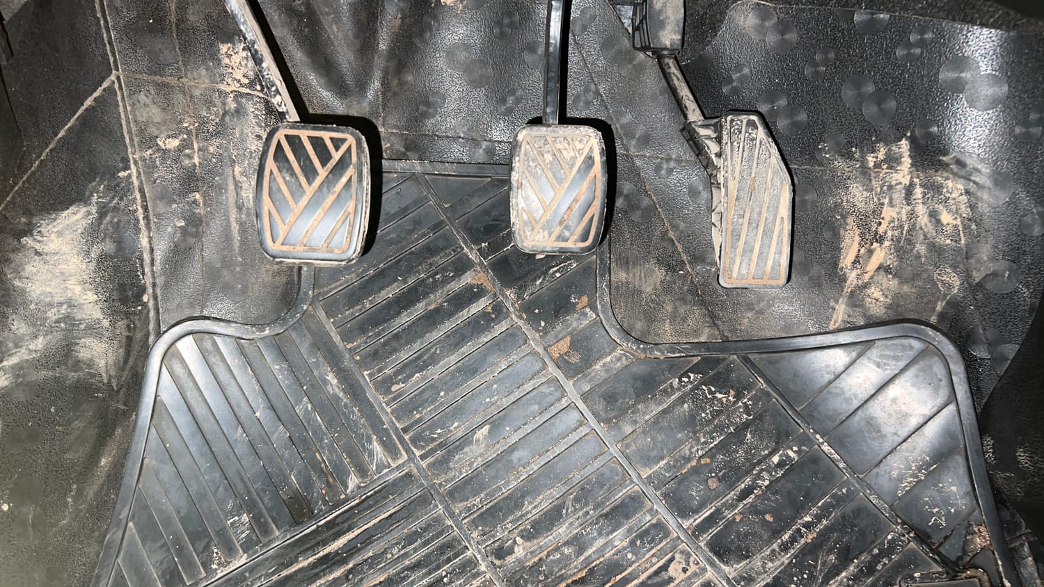 Used 2018 Maruti Suzuki Baleno Delta 1.2 Petrol Manual interior PEDALS VIEW