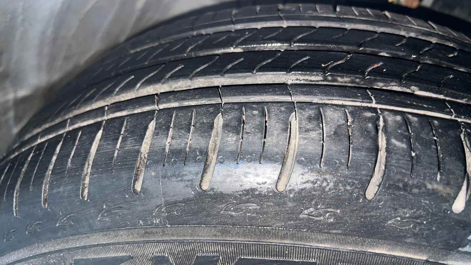 Used 2024 Honda City VX Petrol MT Petrol Manual tyres RIGHT FRONT TYRE TREAD VIEW