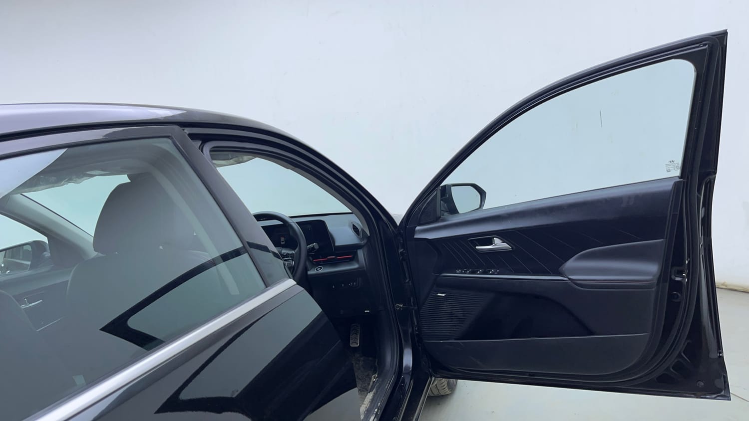 Used 2024 Hyundai Verna SX (O) 1.5 Turbo Petrol DCT Petrol Automatic interior RIGHT FRONT DOOR OPEN VIEW