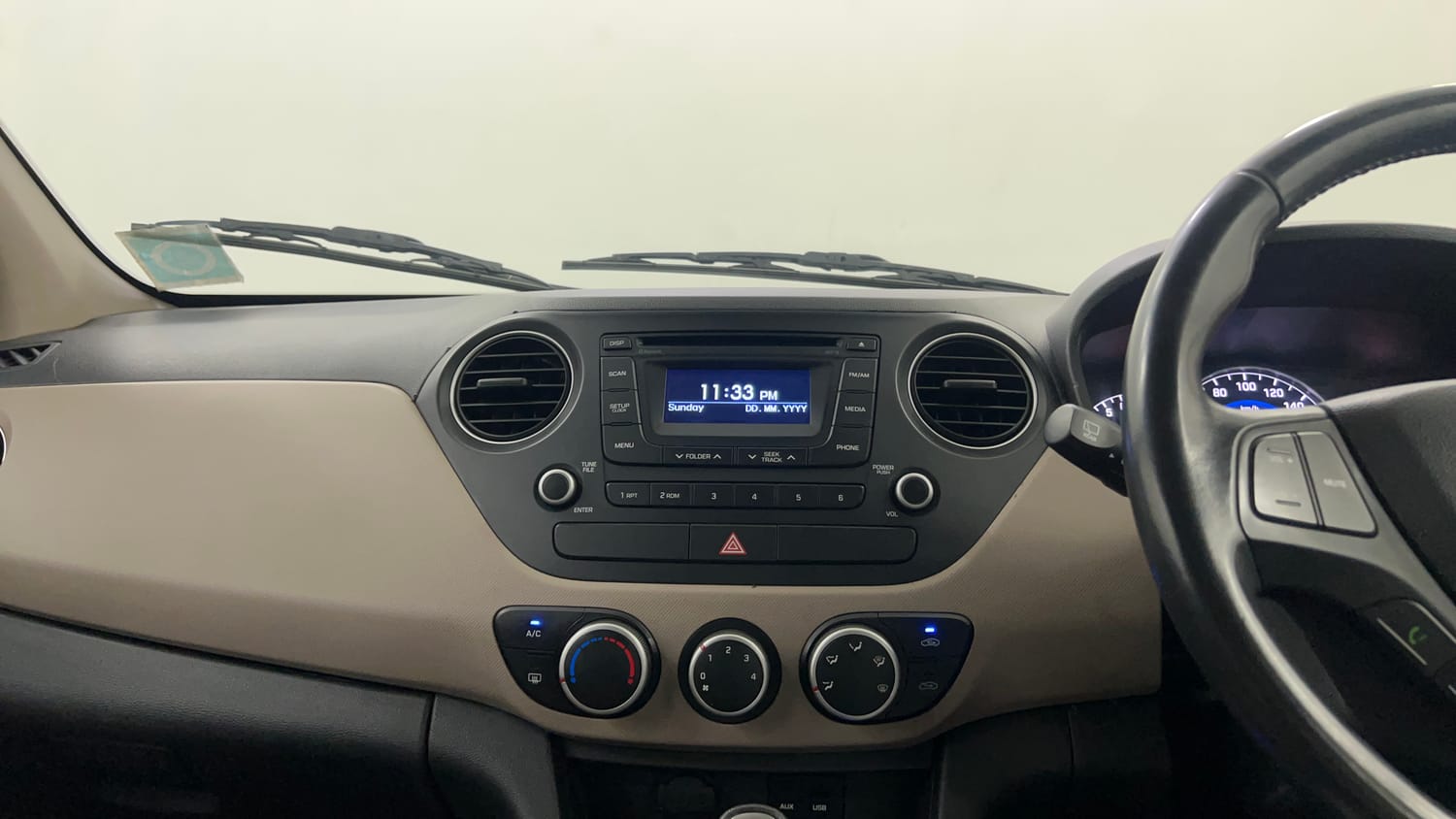 Used 2014 Hyundai Grand i10 Asta AT 1.2 Kappa VTVT Petrol Automatic interior MUSIC SYSTEM & AC CONTROL VIEW