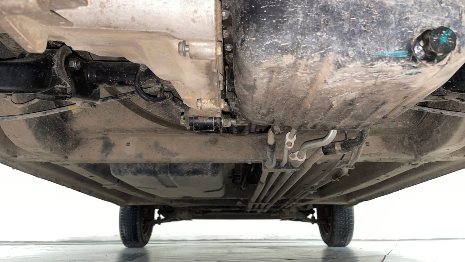 Used 2015 Tata Nano Twist XT Petrol Manual extra REAR UNDERBODY VIEW (TAKEN FROM REAR)