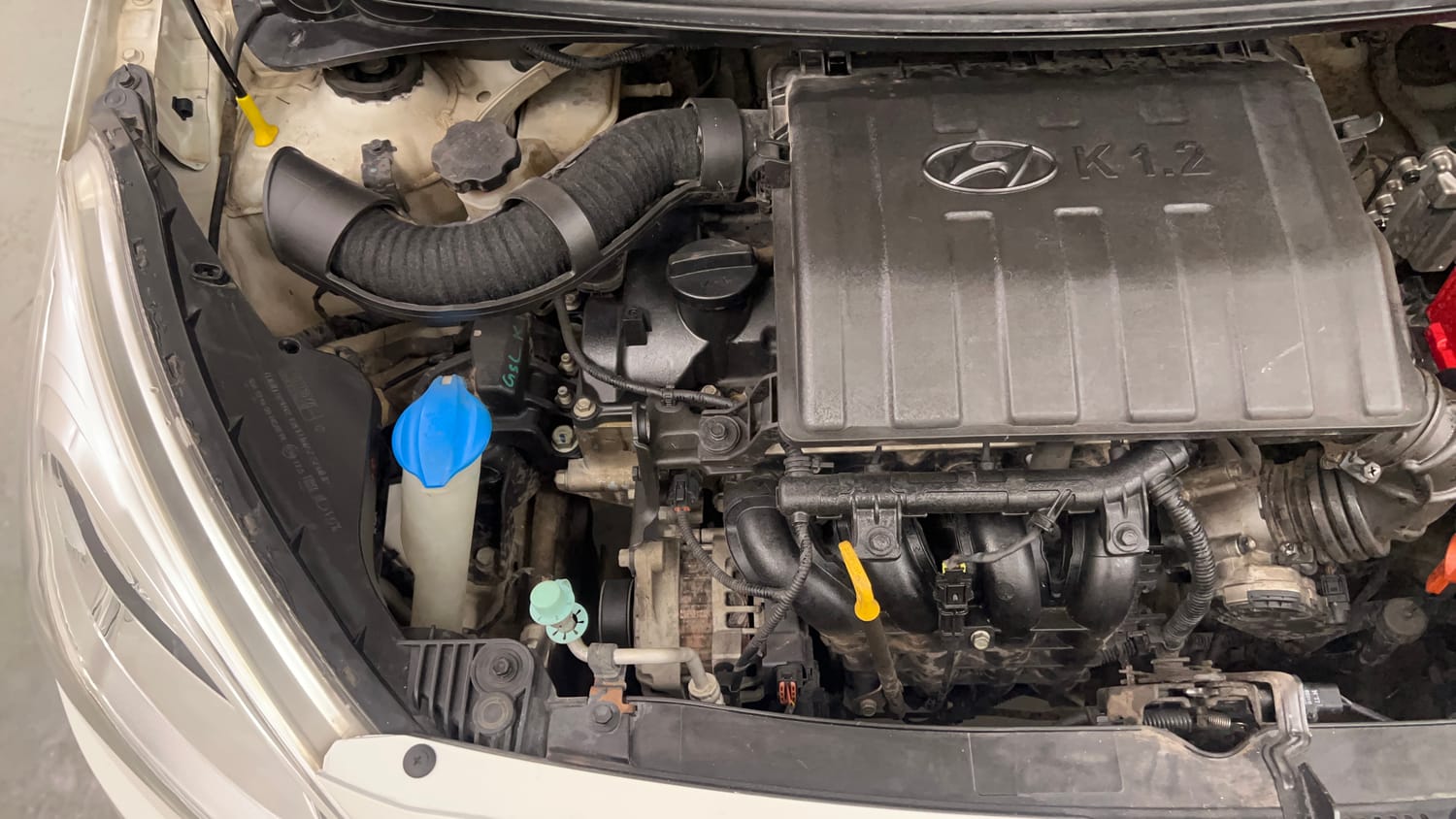 Used 2014 Hyundai Grand i10 Asta AT 1.2 Kappa VTVT Petrol Automatic engine ENGINE RIGHT SIDE VIEW