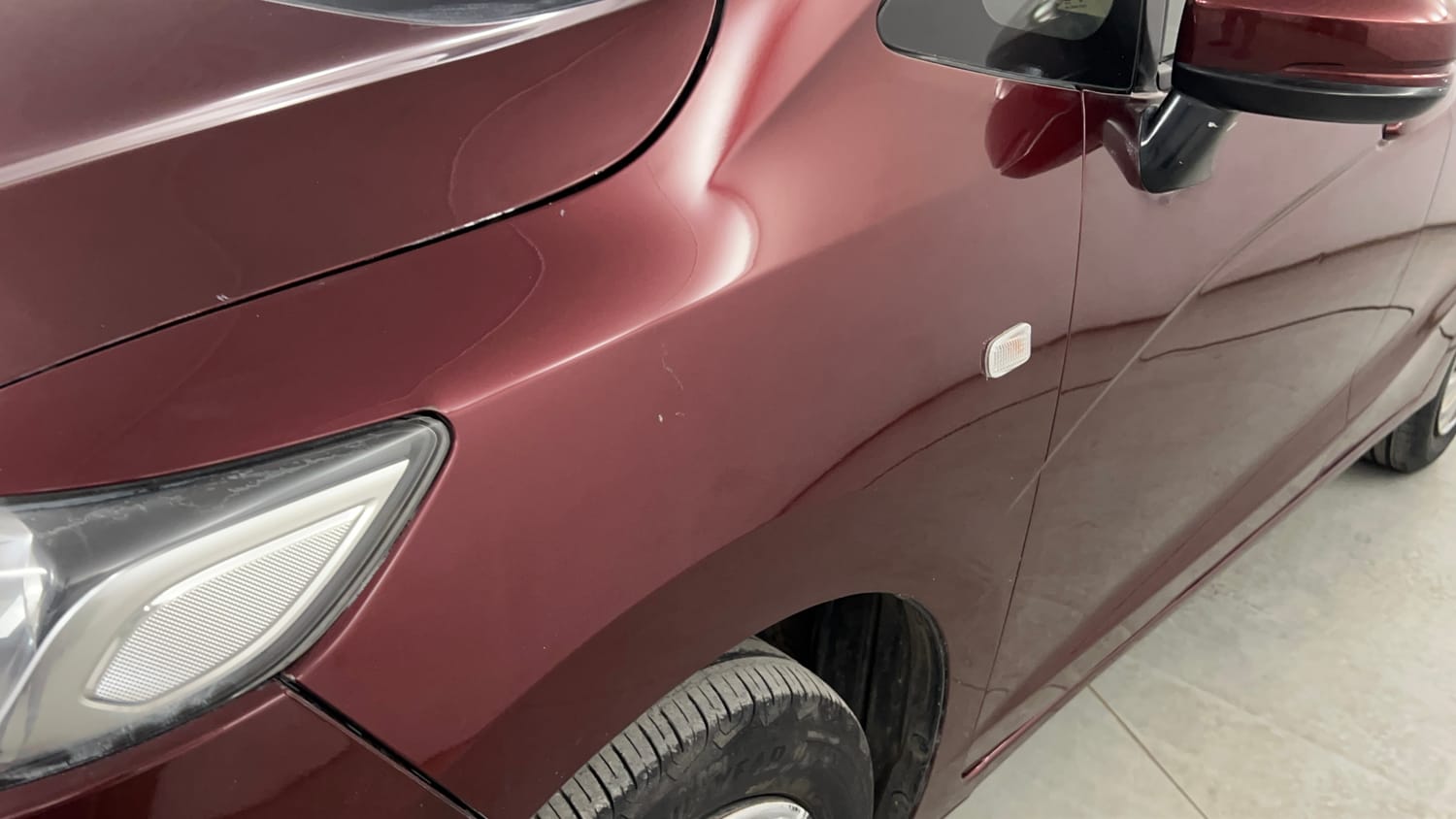 Used 2015 Honda Jazz SV Petrol Petrol Manual dents MINOR SCRATCH