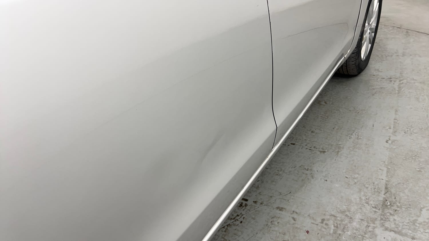Used 2018 Maruti Suzuki Ertiga ZXI+ Petrol Manual dents MINOR SCRATCH