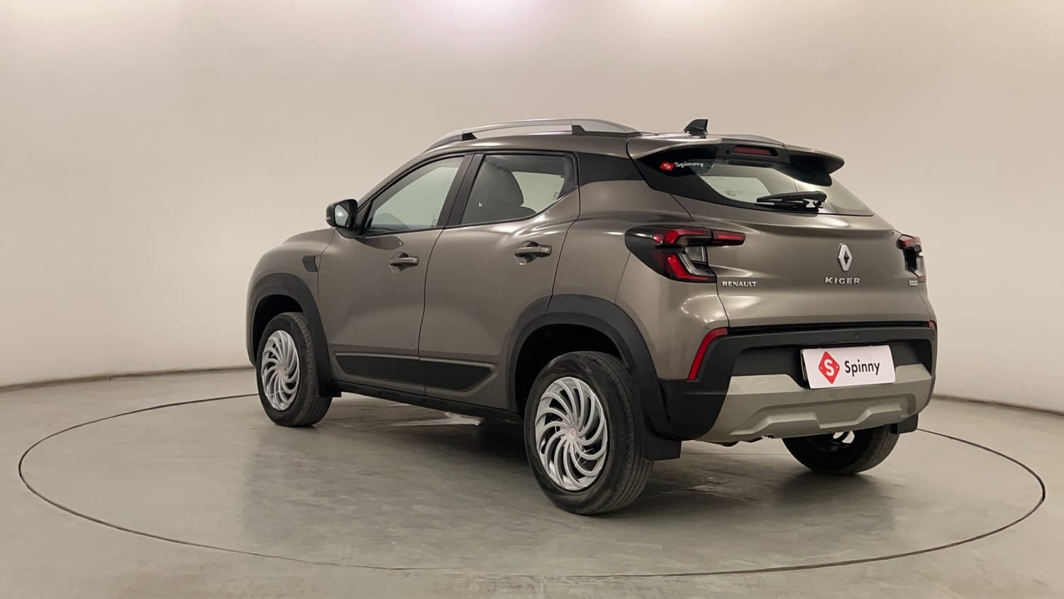 Used 2021 Renault Kiger RXT AMT Petrol Automatic exterior LEFT REAR CORNER VIEW
