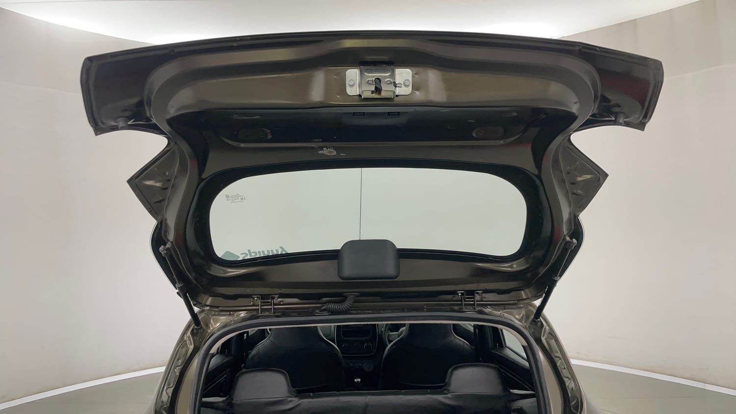 Used 2018 Renault Kwid RXL Petrol Manual interior DICKY DOOR OPEN VIEW