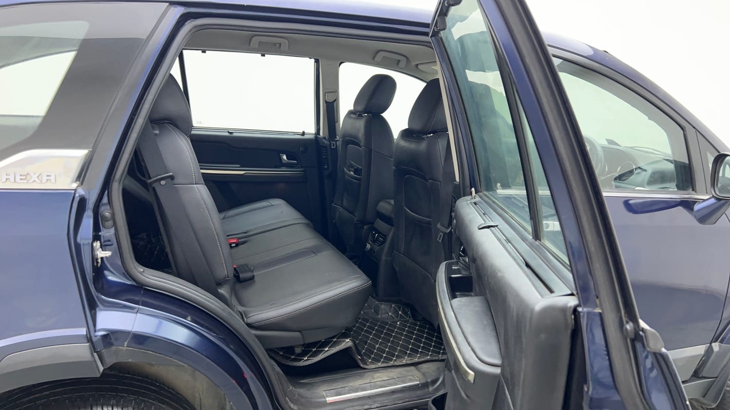 Used 2018 Tata Hexa XTA 4x2 7 STR Diesel Automatic interior RIGHT SIDE REAR DOOR CABIN VIEW