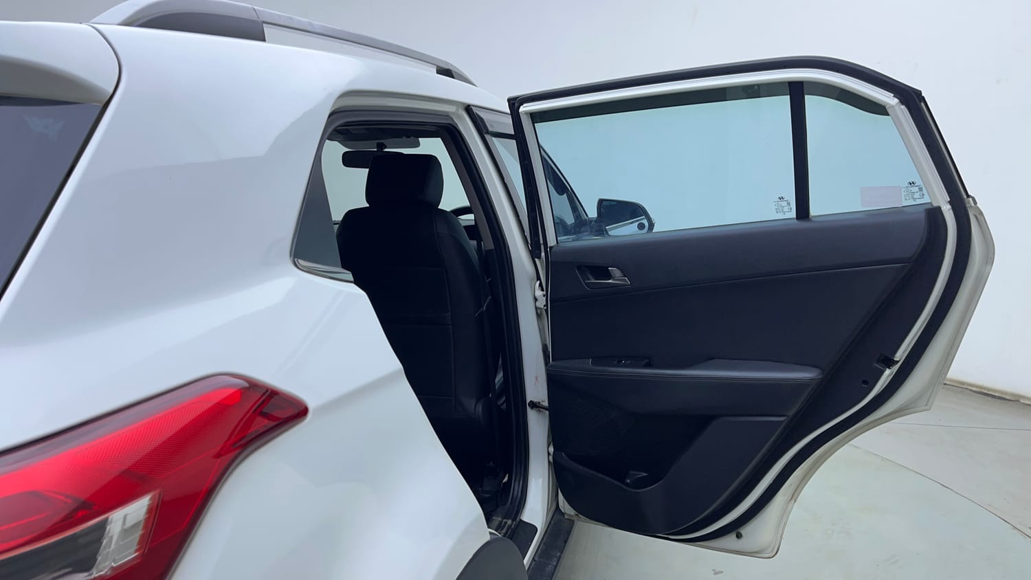 Used 2018 Hyundai Creta SX 1.6 CRDI (O) Diesel Manual interior RIGHT REAR DOOR OPEN VIEW