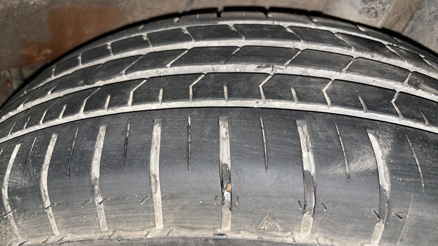 Used 2016 Hyundai i20 Active 1.2 SX Petrol Manual tyres LEFT REAR TYRE TREAD VIEW