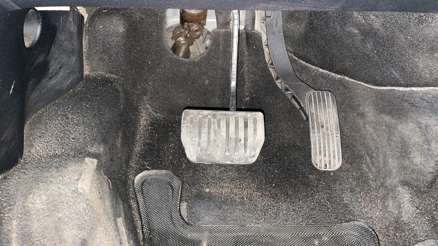 Used 2022 Tata Harrier XZA Plus Dual Tone Diesel Automatic interior PEDALS VIEW