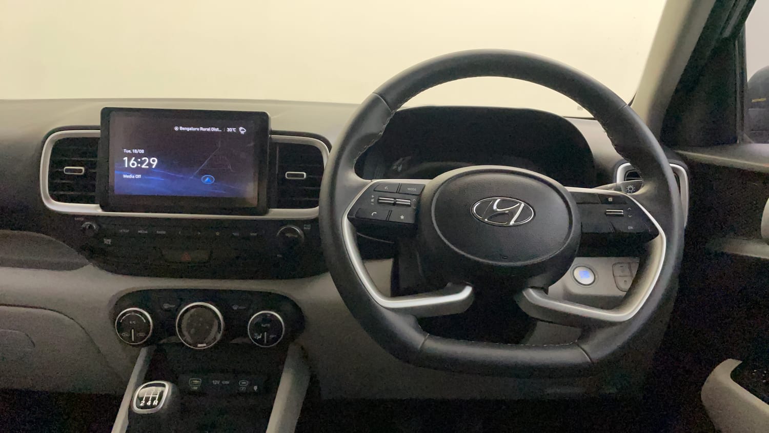 Used 2024 Hyundai Venue SX 1.2 Petrol Petrol Manual interior STEERING VIEW