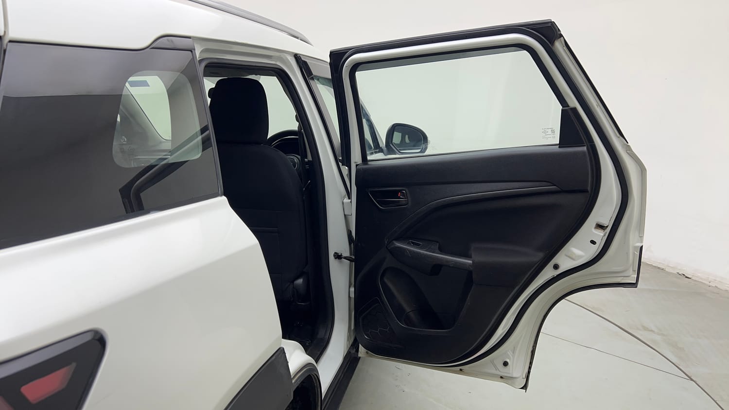 Used 2022 Maruti Suzuki Brezza VXi Petrol Manual interior RIGHT REAR DOOR OPEN VIEW