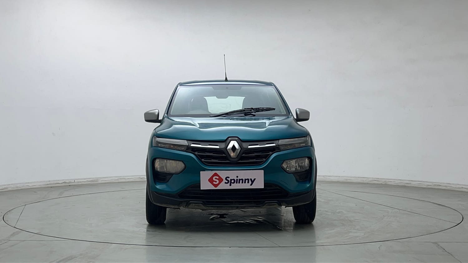 Used 2021 Renault Kwid RXT 1.0 AMT (O) Petrol Automatic exterior FRONT VIEW