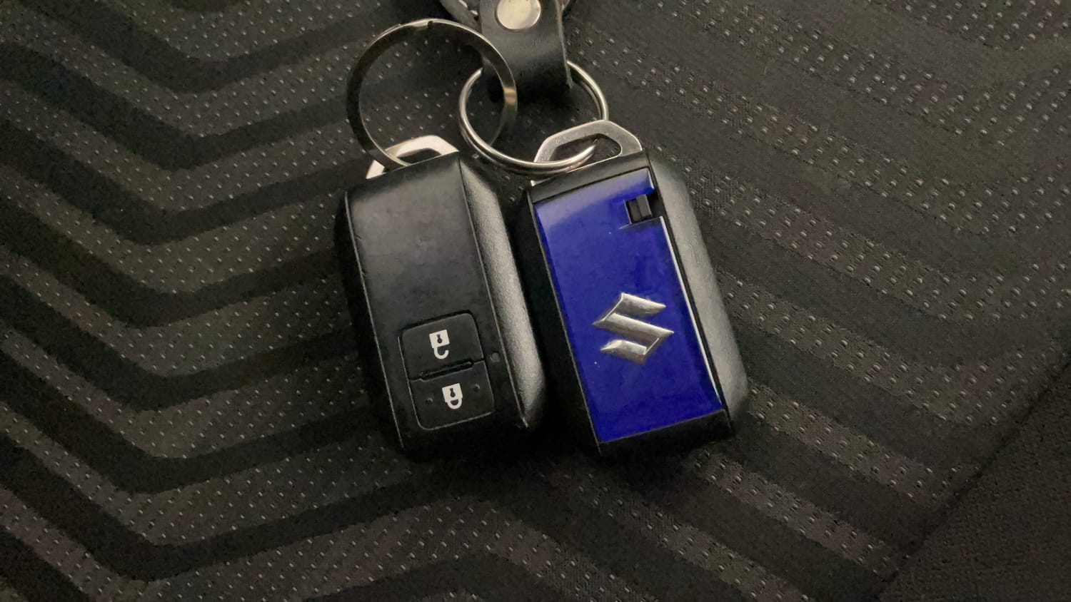 Used 2023 Maruti Suzuki Swift ZXi AMT Petrol Automatic extra CAR KEY VIEW