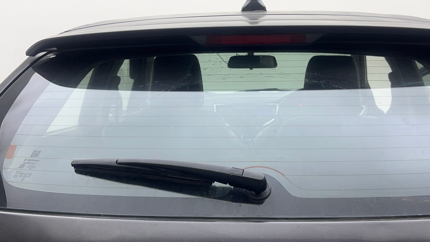Used 2017 Maruti Suzuki Baleno Delta 1.2 Petrol Manual top_features Rear wiper
