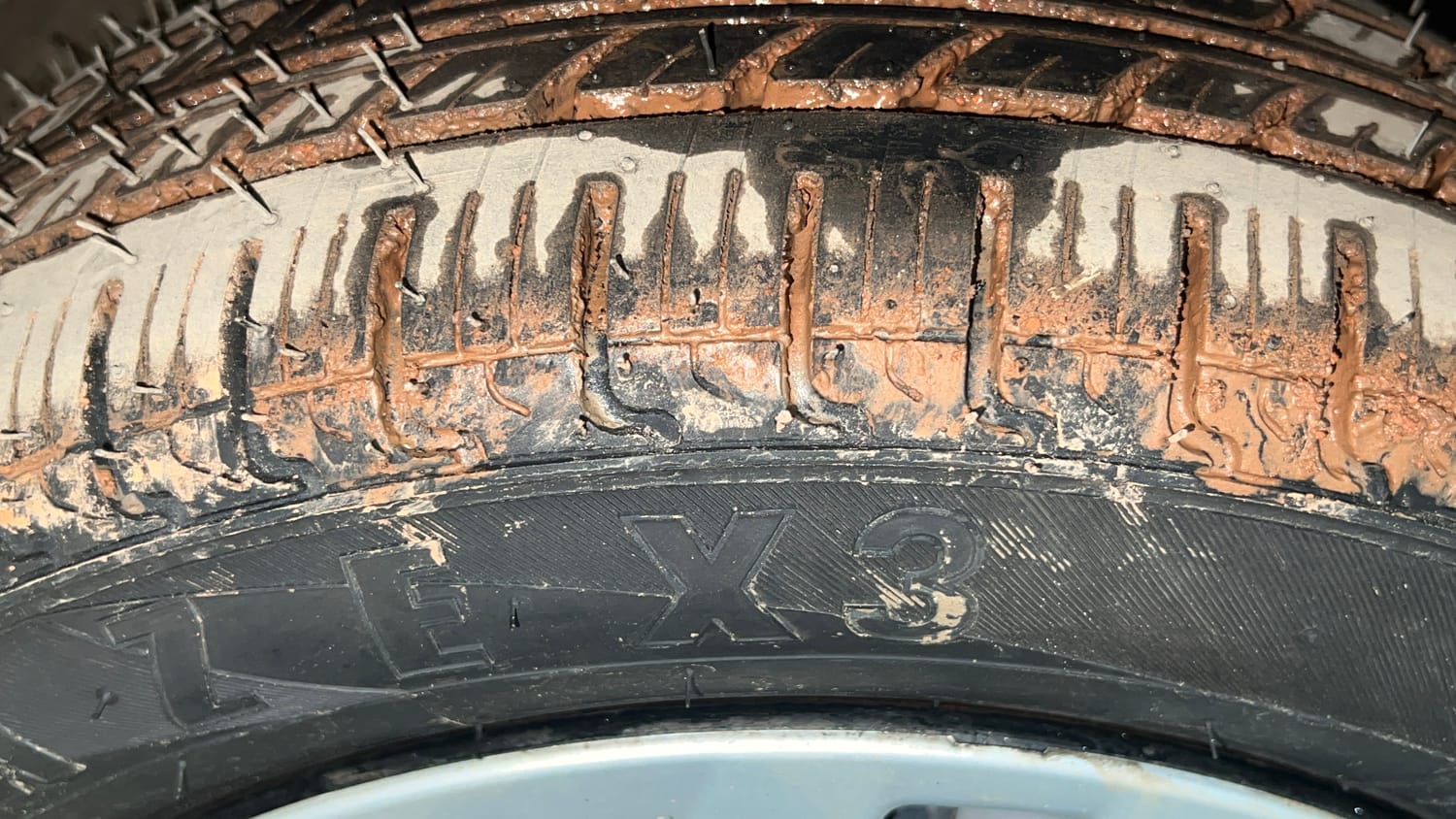 Used 2017 Maruti Suzuki Alto K10 VXi Petrol Manual tyres RIGHT FRONT TYRE TREAD VIEW