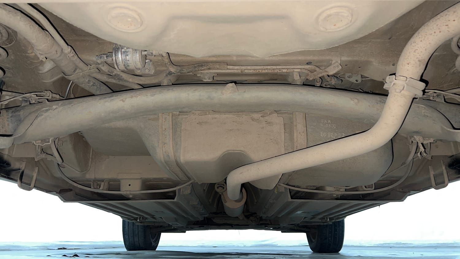 Used 2022 Maruti Suzuki Brezza VXi Petrol Manual extra REAR UNDERBODY VIEW (TAKEN FROM REAR)