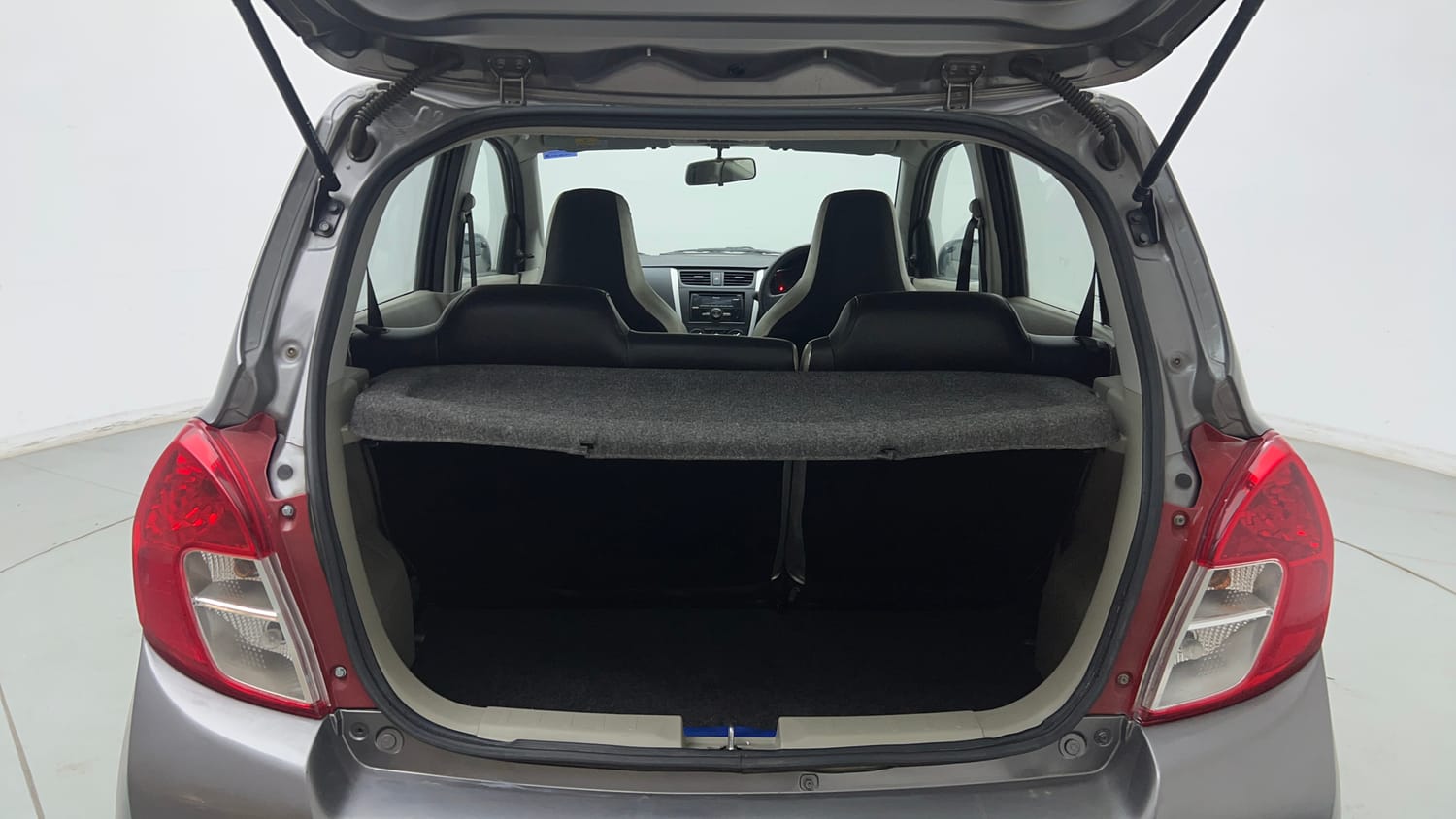 Used 2016 Maruti Suzuki Celerio VXi Petrol Manual interior DICKY INSIDE VIEW