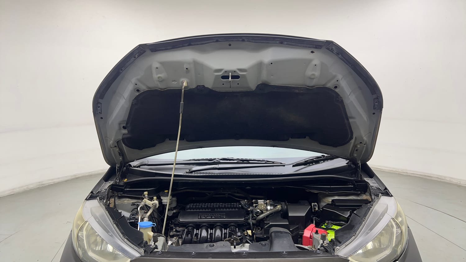Used 2018 Honda WR-V VX MT Petrol Petrol Manual engine ENGINE & BONNET OPEN FRONT VIEW