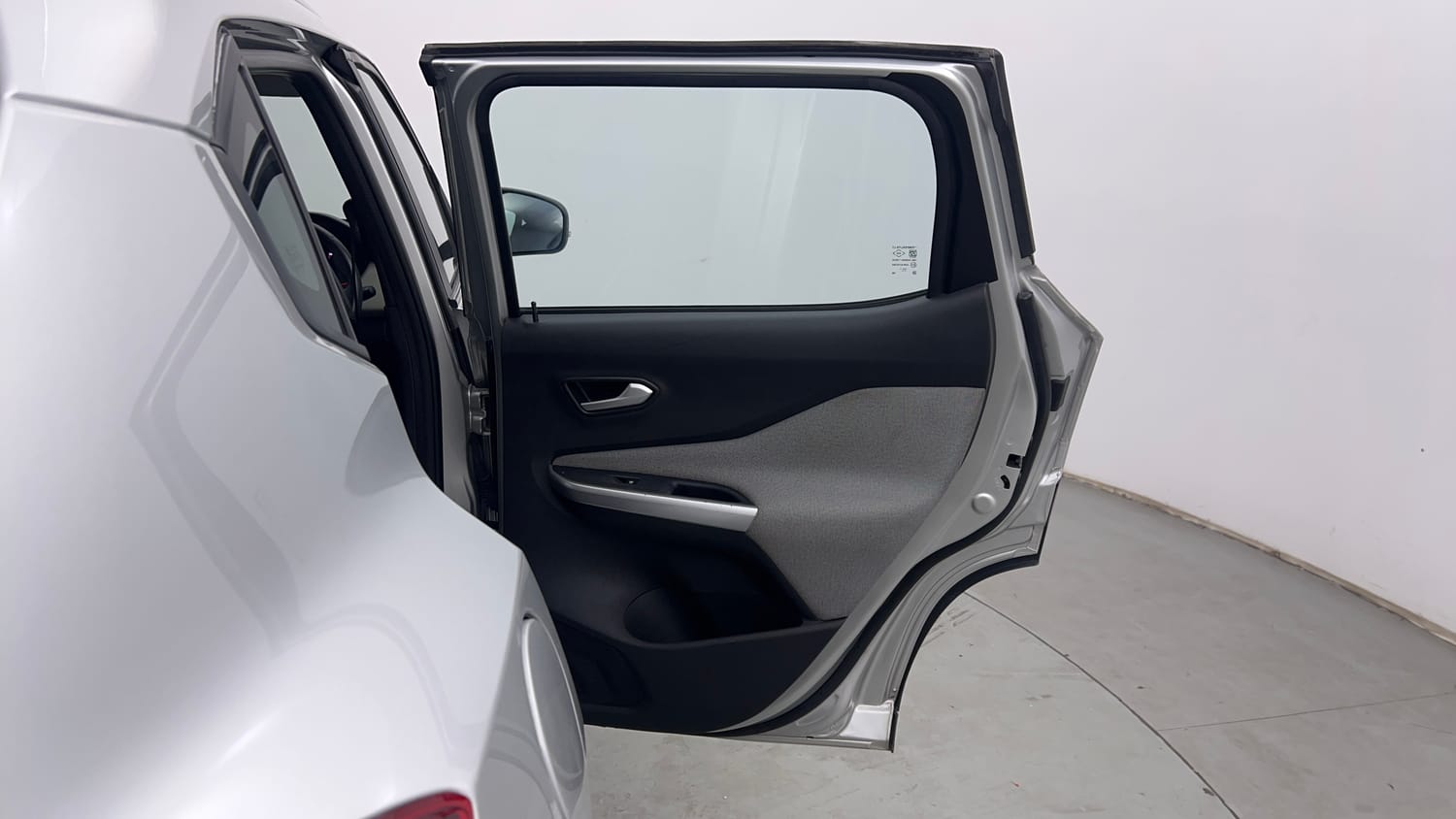 Used 2023 Nissan Magnite XV Petrol Manual interior RIGHT REAR DOOR OPEN VIEW