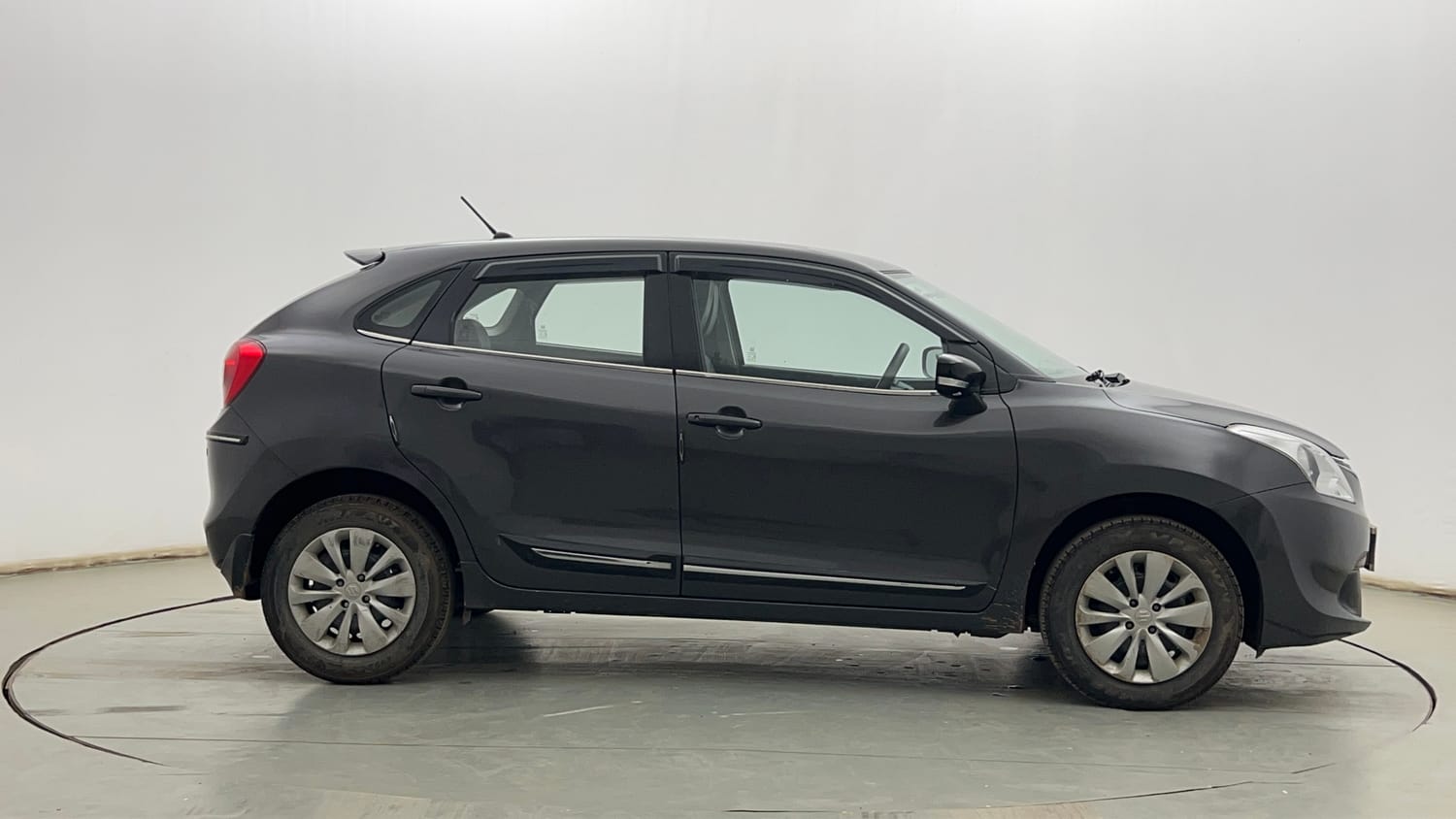 Used 2018 Maruti Suzuki Baleno Delta 1.2 Petrol Manual exterior RIGHT SIDE VIEW