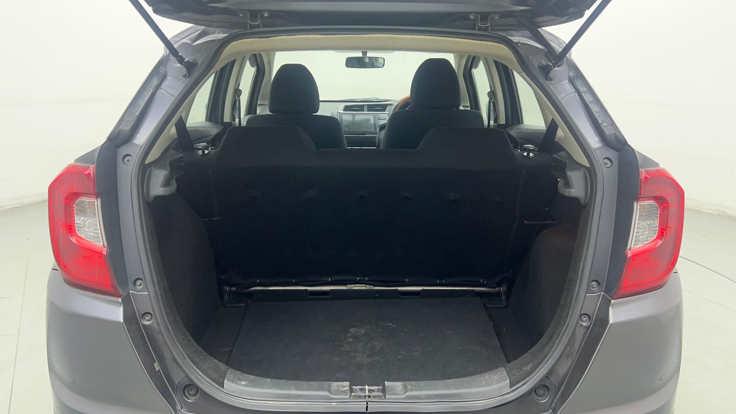 Used 2019 Honda WR-V S MT Petrol Petrol Manual interior DICKY INSIDE VIEW