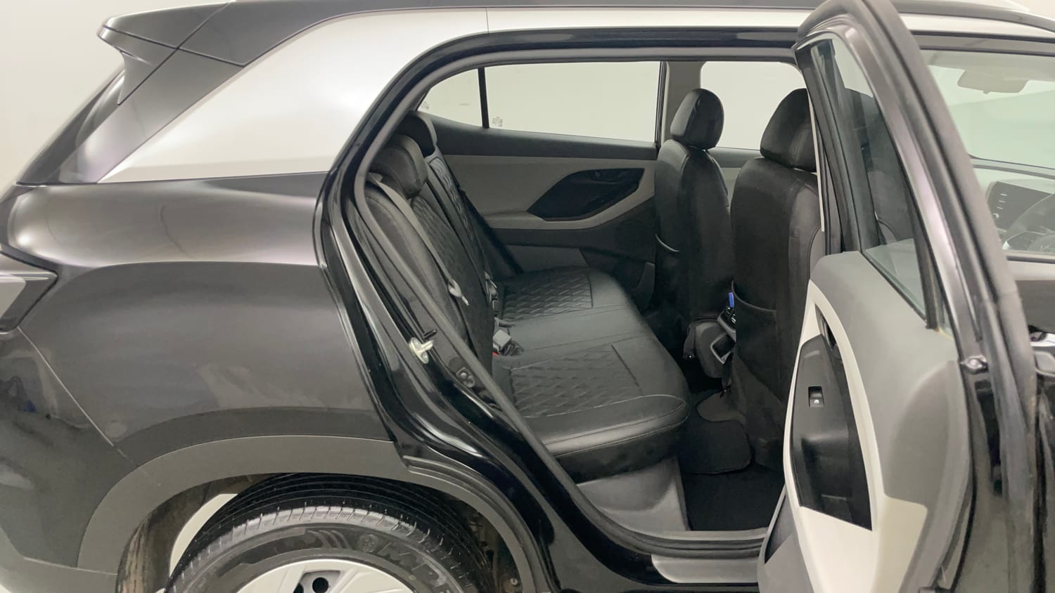 Used 2024 Hyundai Creta 1.5 MPi Petrol MT EX Petrol Manual interior RIGHT SIDE REAR DOOR CABIN VIEW