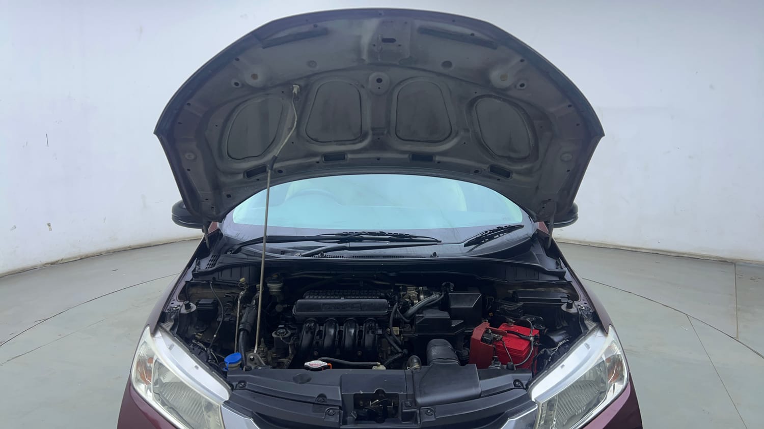 Used 2015 Honda City V Petrol Manual engine ENGINE & BONNET OPEN FRONT VIEW