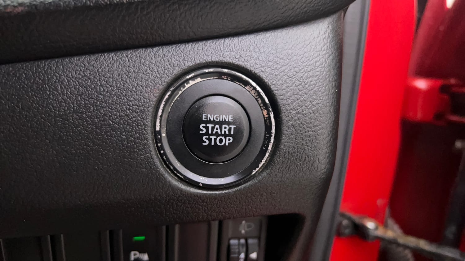 Used 2018 Maruti Suzuki Baleno Alpha 1.2 AT Petrol Automatic top_features Keyless start