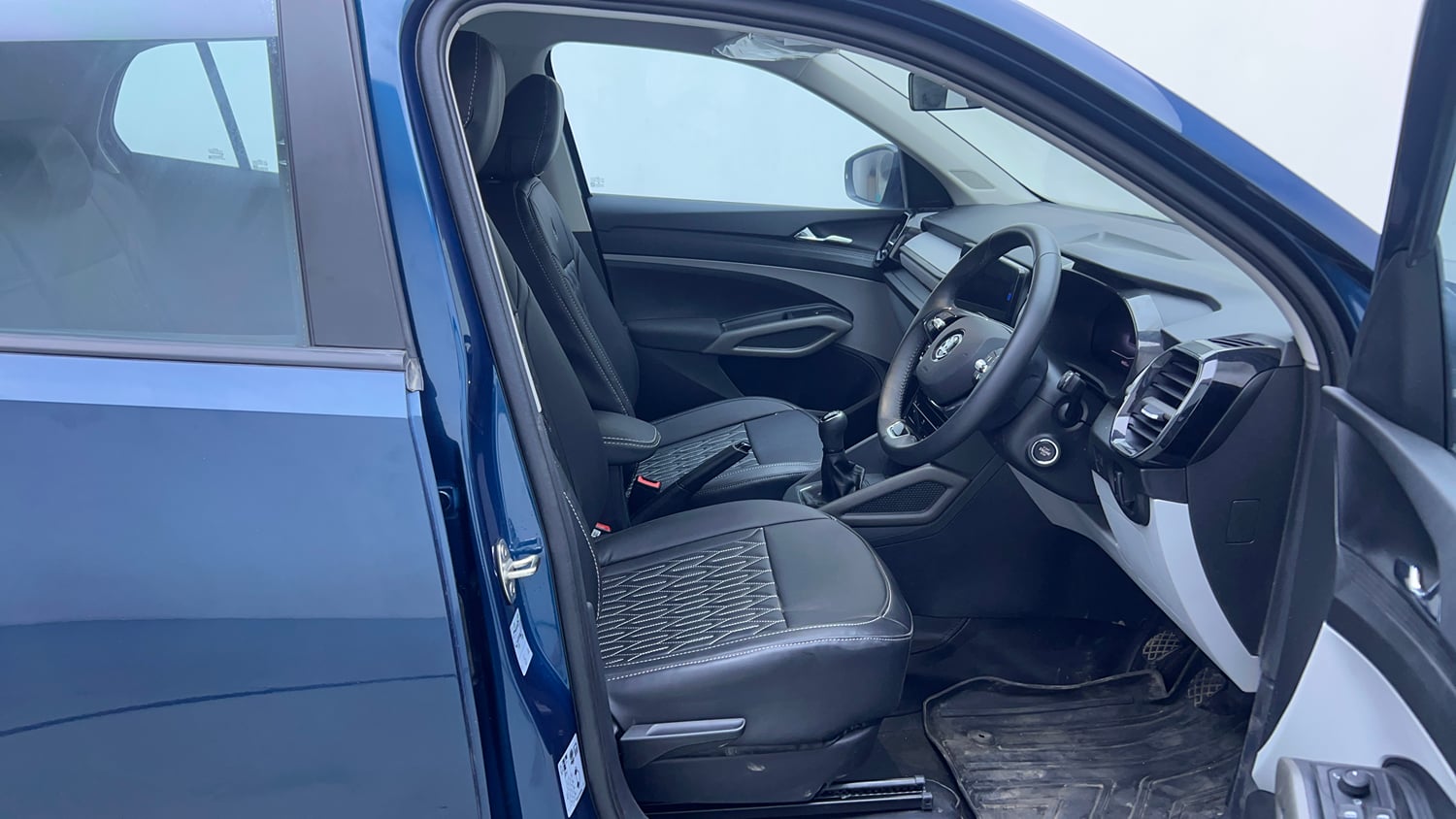 Used 2025 Skoda Kylaq Signature Plus 1.0 TSI MT (Lava Blue) Petrol Manual interior RIGHT SIDE FRONT DOOR CABIN VIEW