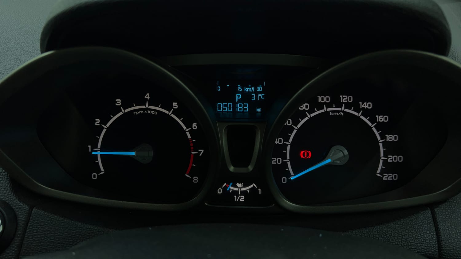 Used 2016 Ford EcoSport Titanium 1.5L Ti-VCT AT Petrol Automatic interior CLUSTERMETER VIEW