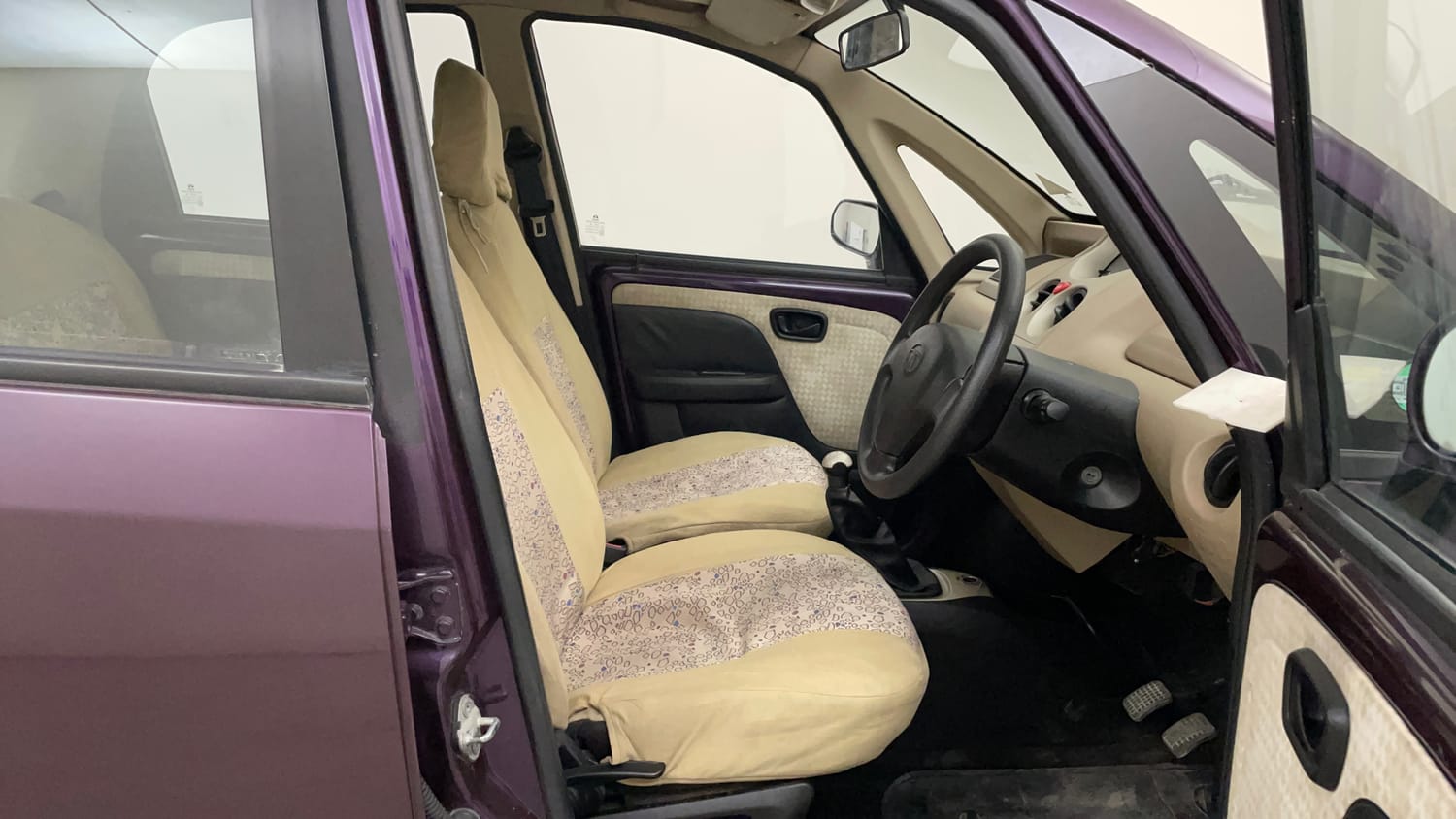 Used 2015 Tata Nano Twist XT Petrol Manual interior RIGHT SIDE FRONT DOOR CABIN VIEW