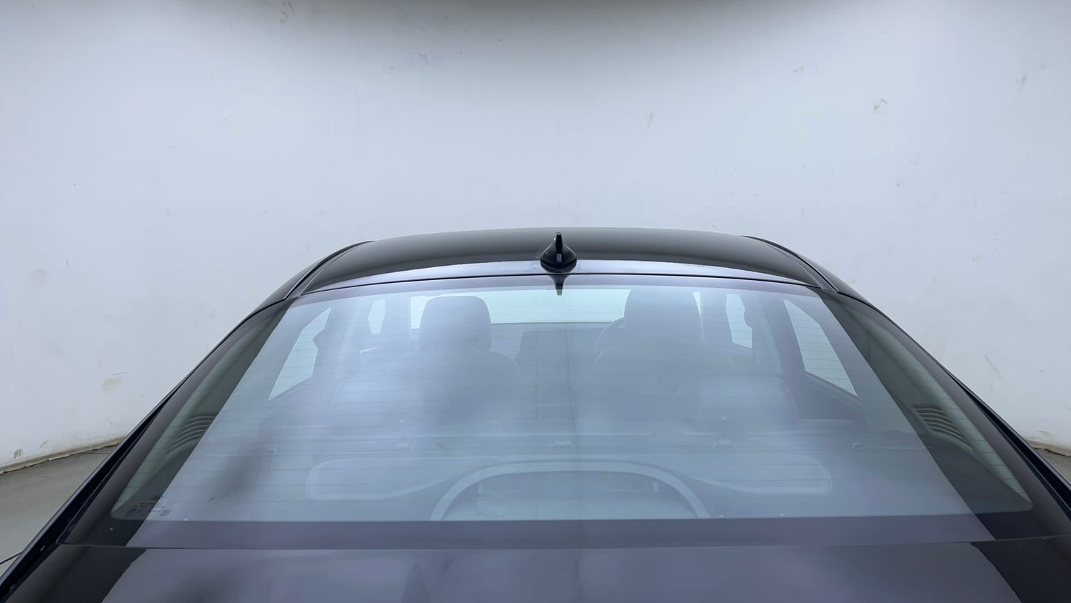 Used 2024 Hyundai Verna SX (O) 1.5 Turbo Petrol DCT Petrol Automatic exterior BACK WINDSHIELD VIEW