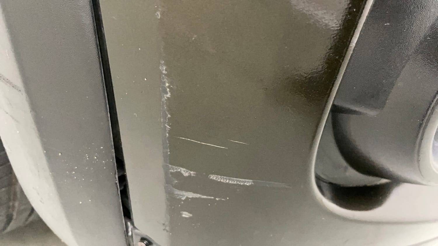 Used 2018 Renault Kwid RXL Petrol Manual dents MINOR SCRATCH