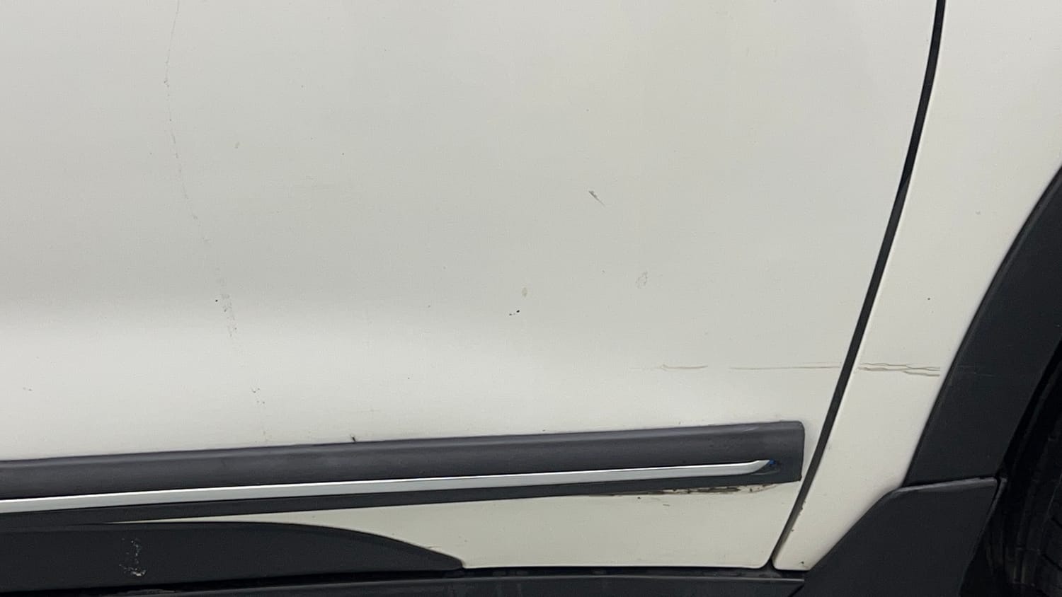 Used 2021 maruti-suzuki Vitara Brezza ZXi Petrol Manual dents MINOR SCRATCH