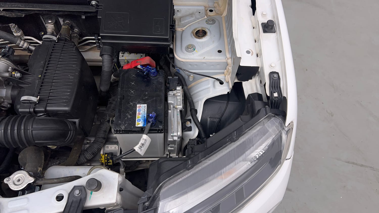 Used 2024 Renault Kwid RXT 1.0 AMT Petrol Automatic engine ENGINE LEFT SIDE VIEW