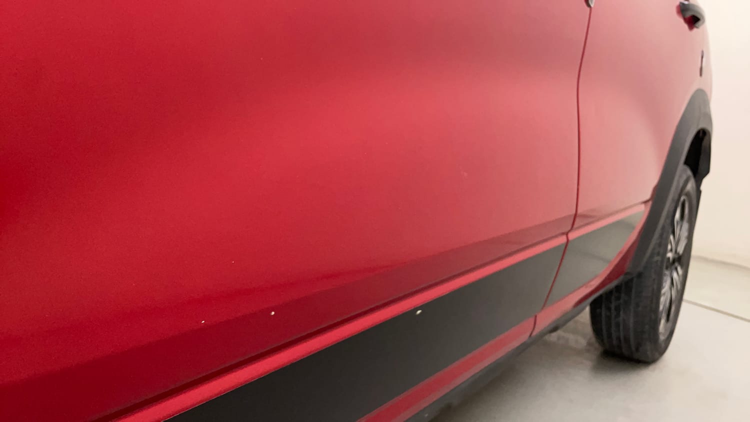 Used 2023 Renault Kiger RXT MT Petrol Manual dents MINOR SCRATCH